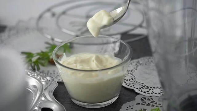 Eating curd regularly can be beneficial for your digestive system