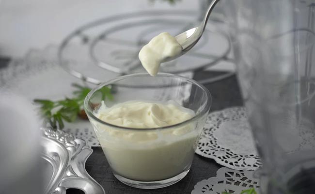 Eating curd regularly can be beneficial for your digestive system