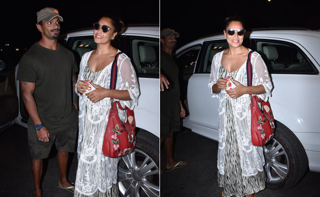 Like Bipasha Basu, Pick Breezy Shrugs To Get Spring Looks On Point