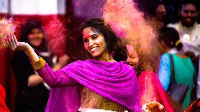 Here are some ways to protect your skin, hair and nails from colours