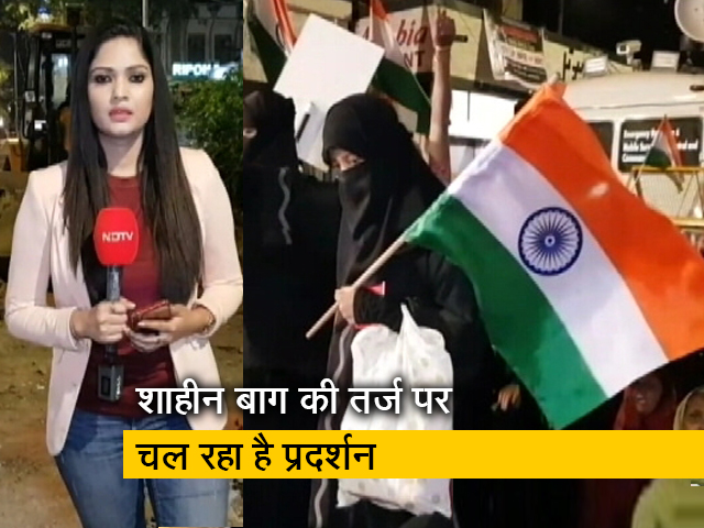 मुंबई में सीएए और एनआरसी के खिलाफ महिलाओं के प्रदर्शन को खत्म करने के लिए बनाया जा रहा दबाव