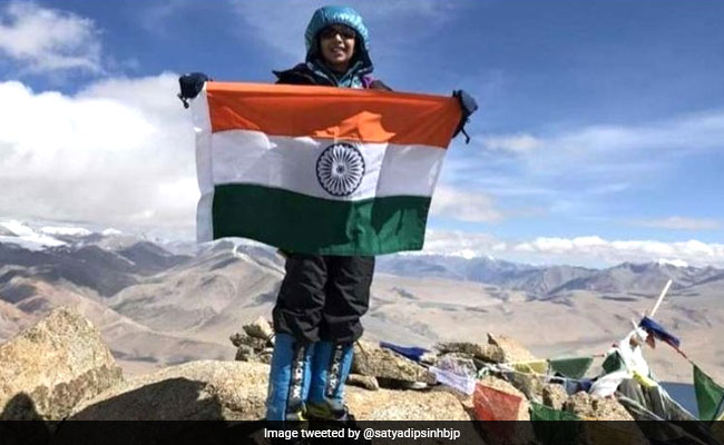 PM Congratulates 12-Year-Old For Scaling South America's Highest Peak