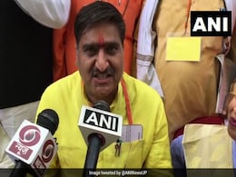 कल्याण सिंह के गढ़ में  BJP और INDIA गठबंधन के उम्मीदवार के बीच कड़ी टक्कर, किसका साथ देगी अलीगढ़ की जनता कल्याण सिंह के गढ़ में  BJP और INDIA गठबंधन के उम्मीदवार के बीच कड़ी टक्कर, किसका साथ देगी अलीगढ़ की जनता