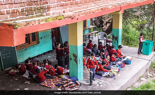 Principal Suspended After Students Made To Lug Heavy Sacks Of Foodgrain In Uttar Pradesh