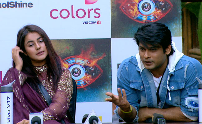 <I>Bigg Boss 13</I> Written Update February 5, 2020: Shenaaz And Sidharth's Tough Time Together