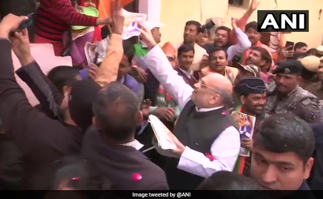 BJP Leaders Amit Shah, JP Nadda Launch Door-To-Door Campaigning In Delhi