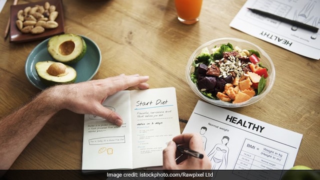 Weight loss: Avoid eating fruits right after your main meal