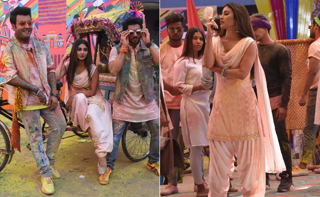 Mouni Roy Is Holi Ready In A Sea Of Colours, Now How About You?