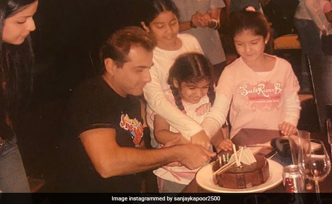 Pint-Sized Janhvi, Khushi And Shanaya Kapoor Are The Answer To Your Throwback Cravings