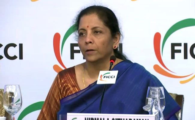 सरकार निजी क्षेत्र को हर संभव सहायता देने के लिए तैयार : वित्त मंत्री निर्मला सीतारमण