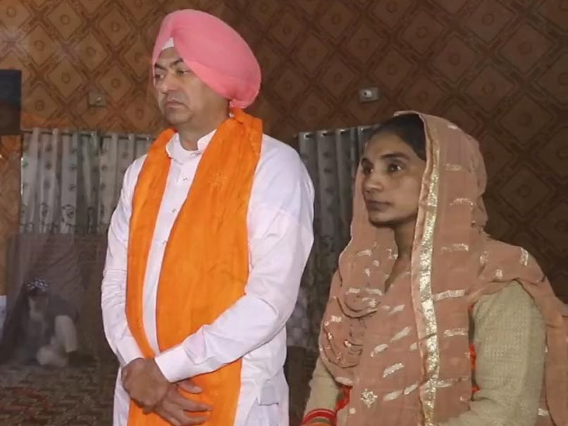 Indian-Origin Canadian Wanted To Help Punjab Ex-Shuttler. Now They Are Married