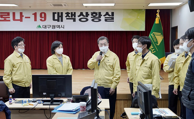 S Korea "Very Grave": President Moon As Coronavirus Cases Approach 1,000