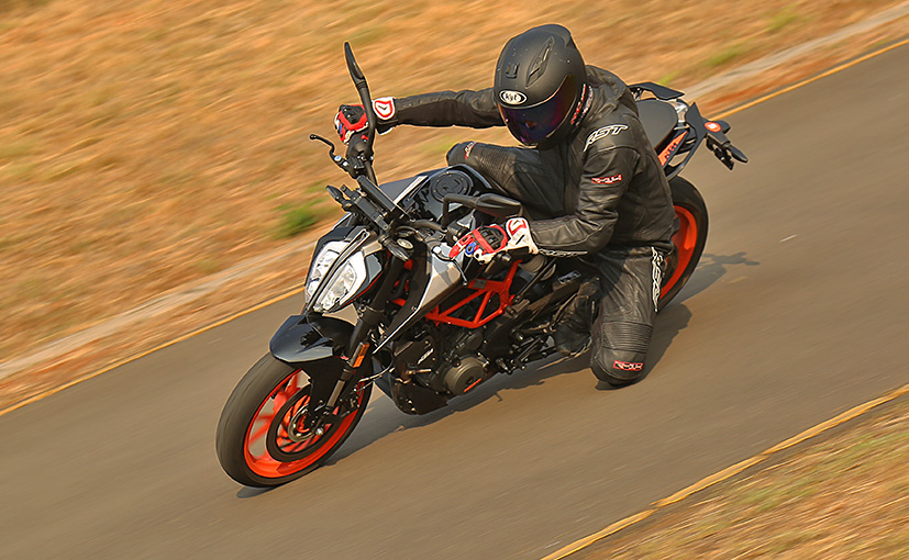 2020 KTM 390 Duke First Ride Review