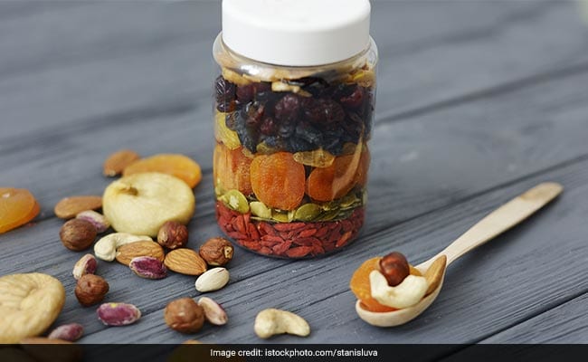 Try these snacks to fight hunger pangs for effective weight loss