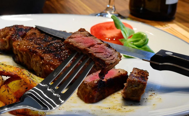 Your Life Could Depend On How Much Red Meat You're Eating