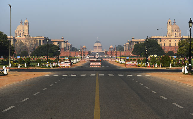 As India Stays Home for "<i>Janata </i> Curfew", Roads Deserted. See Pics