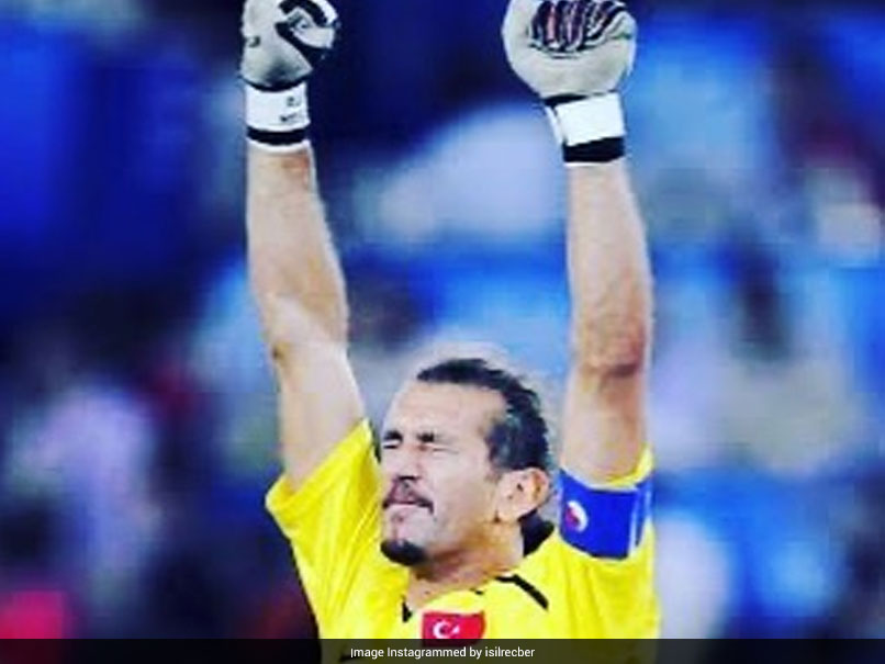 Turkish World Cup Hero Rustu Recber Hospitalised With Coronavirus