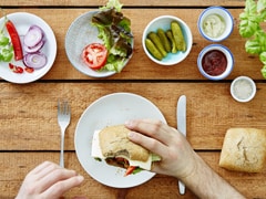 Reddit Thread About Eating A Burger Layer-By-Layer Goes Viral And Internet Reactions Are Divided Reddit Thread About Eating A Burger Layer-By-Layer Goes Viral And Internet Reactions Are Divided