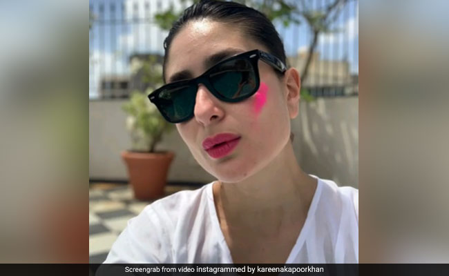 Holi 2020: <i>Rang Barse</i> On Instagram Courtesy Kareena Kapoor, Sara Ali Khan, Sushmita Sen, Sunny Leone And Other Stars