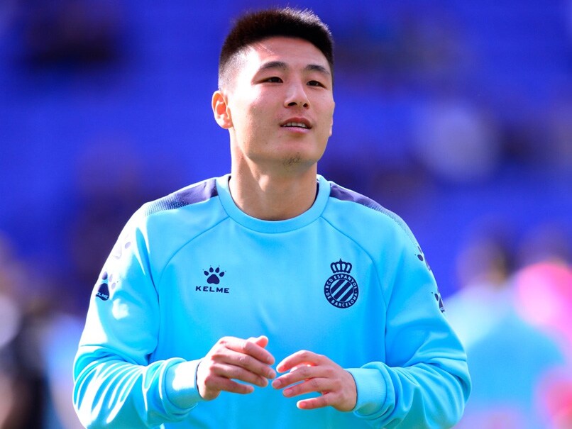 Chinese Footballer Wu Lei Diagnosed With Coronavirus In Spain Chinese Footballer Wu Lei Diagnosed With Coronavirus In Spain