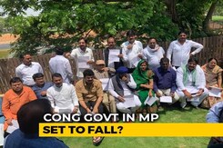 Jyotiraditya Scindia Quits With 21 MLAs, Kamal Nath Government In Crisis Jyotiraditya Scindia Quits With 21 MLAs, Kamal Nath Government In Crisis
