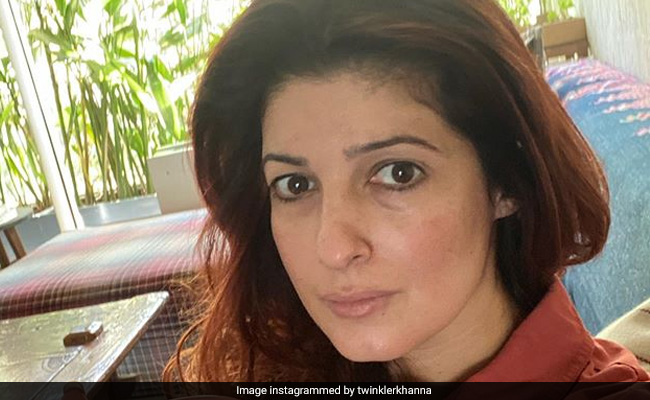 Twinkle Khanna Posts A Selfie After Trying To Hide Her Face Because Of A Unibrow