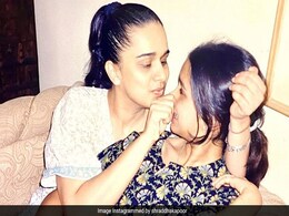 Shraddha Kapoor's Birthday Wish For Her Mom Shivangi Kolhapure Is Too Cute Shraddha Kapoor's Birthday Wish For Her Mom Shivangi Kolhapure Is Too Cute