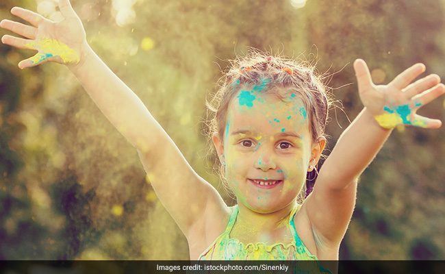 HOLI 2021: जानें- घर पर कैसे बना सकते हैं ऑर्गेनिक कलर, ये है तरीका