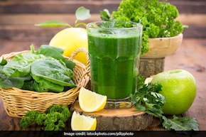 डायबिटीज में फायदेमंद हो सकता है करेला-खीरा-टमाटर का जूस? आचार्य बालकृष्ण ने बताया सेवन का तरीका