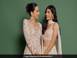 करिश्मा कपूर की बेटी करने जा रही हैं एक्टिंग की दुनिया में डेब्यू, अनन्या पांडे की बहन डायरेक्ट कर रही हैं फिल्म करिश्मा कपूर की बेटी करने जा रही हैं एक्टिंग की दुनिया में डेब्यू, अनन्या पांडे की बहन डायरेक्ट कर रही हैं फिल्म