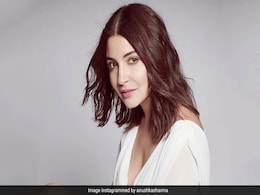 अनुष्का शर्मा ने 'एनएच10' के 5 साल पूरे होने पर किया यह पोस्ट, लिखा- 'तबाही वाली कहानी...' अनुष्का शर्मा ने 'एनएच10' के 5 साल पूरे होने पर किया यह पोस्ट, लिखा- 'तबाही वाली कहानी...'