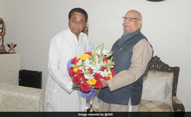 मध्य प्रदेश: राज्यपाल से मिले मुख्यमंत्री कमलनाथ, फ्लोर टेस्ट की मांगी तारीख