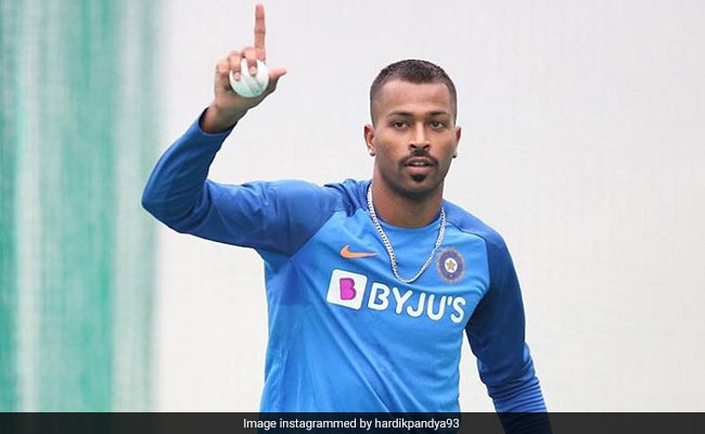 Coronavirus: अक्षय कुमार ने डोनेट किए 25 करोड़ रुपये, हार्दिक पंड्या का आया ऐसा रिएक्शन