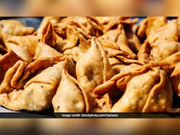 Move Over Your Regular Samosas, Try This Baked Samosa Pie For Those Extra Cravings
