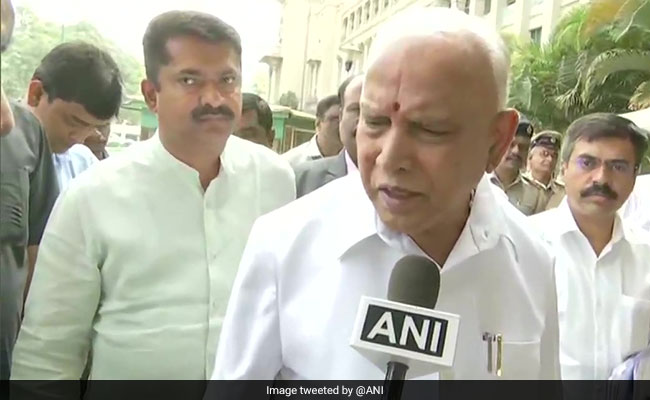 BS Yediyurappa Attends Large-Scale Wedding Despite Coronavirus Advisory: Report