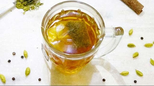 Skincare tips: Try these herbal tea to fight skin issues