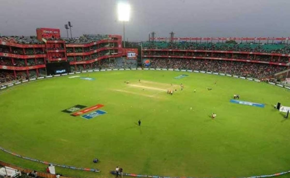 DDCA Director Anand Verma Alleges Ticket Fraud At IPL Venue In Delhi
