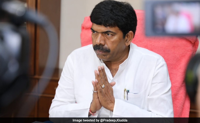 Independent MLA Pradeep Jaiswal Joins BJP Ahead Of Madhya Pradesh Polls