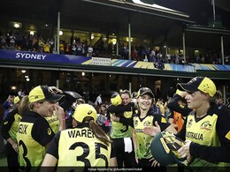 Women's T20 World Cup: दूसरे सेमीफाइनल में साउथ अफ्रीकी टीम को मिली 5 रन से हार, ऑस्ट्रेलिया - भारत के बीच फाइनल Women's T20 World Cup: दूसरे सेमीफाइनल में साउथ अफ्रीकी टीम को मिली 5 रन से हार, ऑस्ट्रेलिया - भारत के बीच फाइनल
