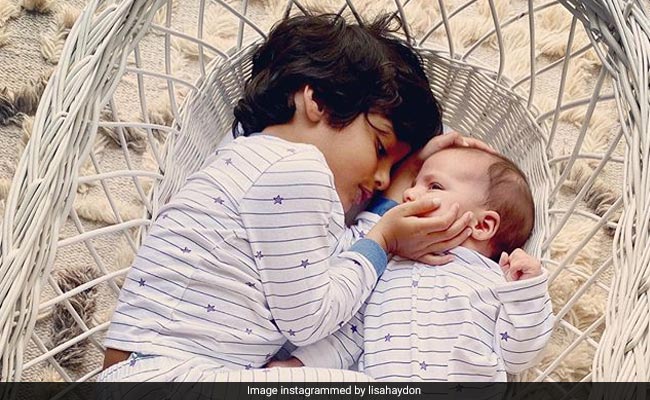This Pic Of Lisa Haydon's Sons Zack And Leo Will Melt Your Heart