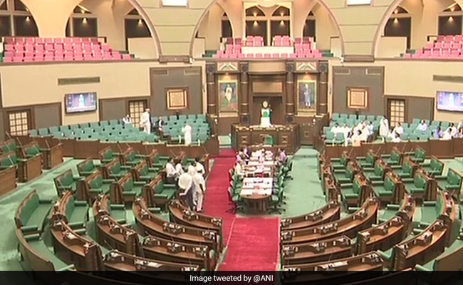 MP Vidhan Sabha Budget Session 2026: भर्ती-वेतनमान; पांचवें दिन सरकार को किन मुद्दों पर घेरेगी कांग्रेस