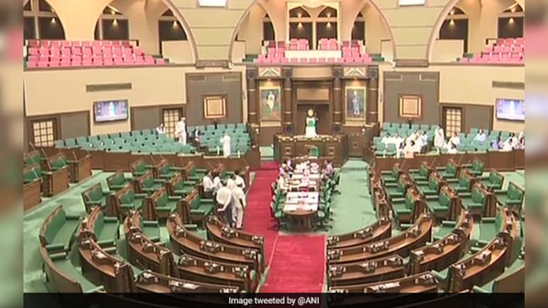 'सीएम को गृह मंत्री का पद किसी और को सौंप देना चाहिए', सदन में कानून व्यवस्था के मामले पर कांग्रेस का बयान