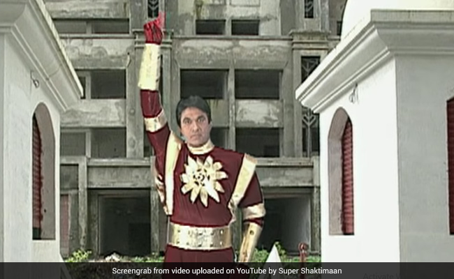 <I>Shaktimaan</I> Sequel On The Cards? Here's What Mukesh Khanna Said