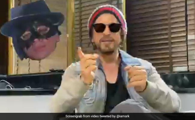 शाहरुख खान ने अपने किरदारों से बताया Coronavirus से बचने का उपाय, जनता कर्फ्यू पर भी दिया रिएक्शन- देखें Video