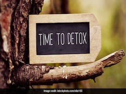 Post Holi Detox: 5 Easy Diet Tips To Cleanse And Recharge Your Body Post Holi Detox: 5 Easy Diet Tips To Cleanse And Recharge Your Body