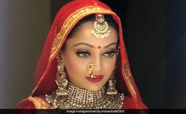 ऐश्वर्या राय बच्चन बच्चन की हमशक्ल ने इंटरनेट पर मचाया तहलका, Photo और Video हुए वायरल