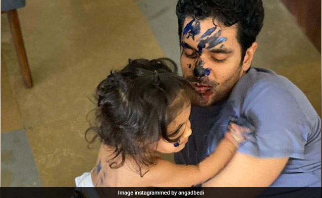 Angad Bedi's "Painting Class" With Daughter Mehr Is Just Too Cute
