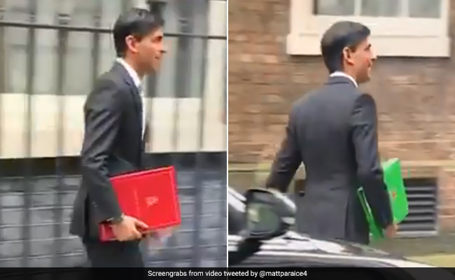 Rishi Sunak's Budget Folder Changes Colour On Live TV, Viewers Baffled