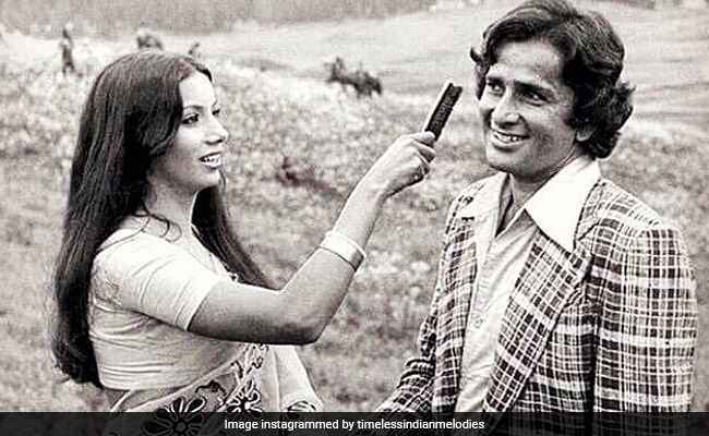 On Shashi Kapoor's Birth Anniversary, Shabana Azmi Describes The Legend As...