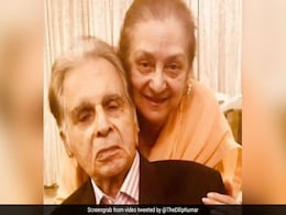 "<I>Sab Kuch Theek Hai</I>:" Saira Banu Shares An Update On Dilip Kumar's Health "<I>Sab Kuch Theek Hai</I>:" Saira Banu Shares An Update On Dilip Kumar's Health